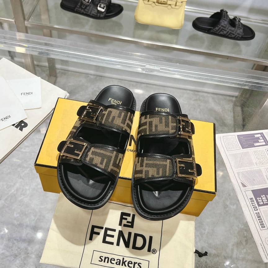 Fendi Slipper-2